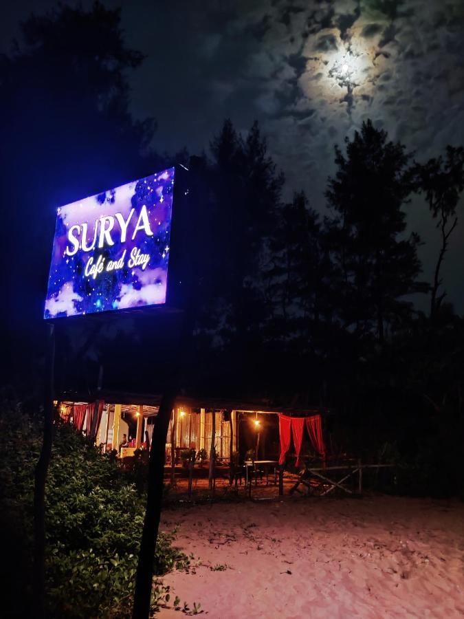 Surya Beach Cafe And Stay Gokarna  Eksteriør billede