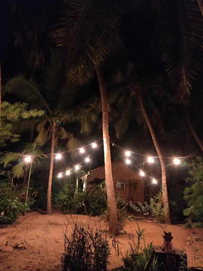 Surya Beach Cafe And Stay Gokarna  Eksteriør billede